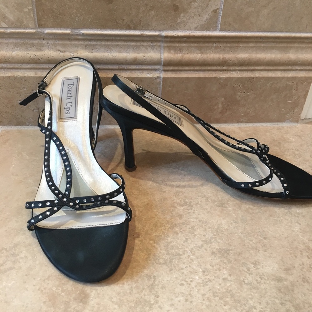 Black Dyeable Dress Shoes - Medium heel